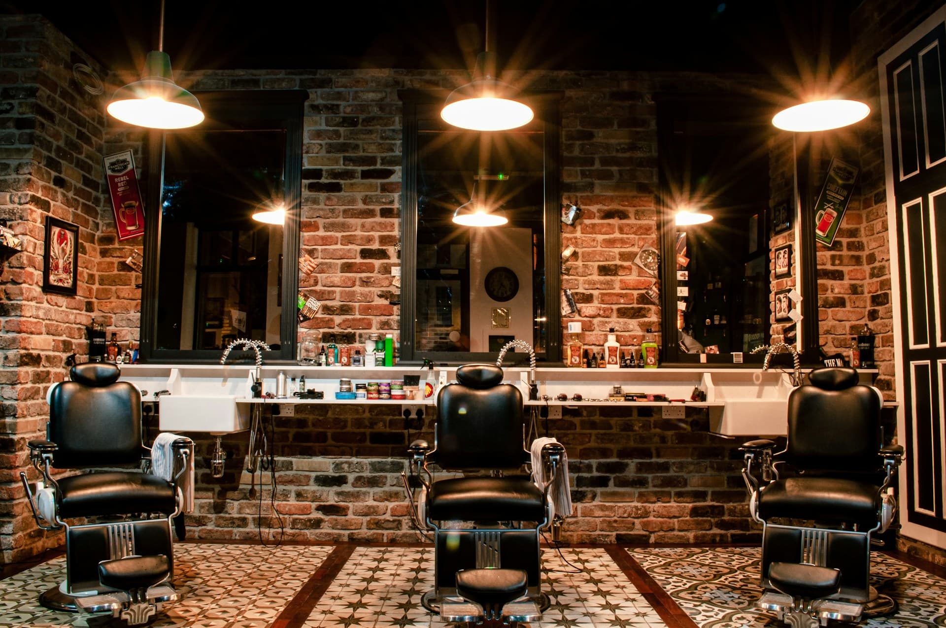Master Barbers. Pure Distinction.